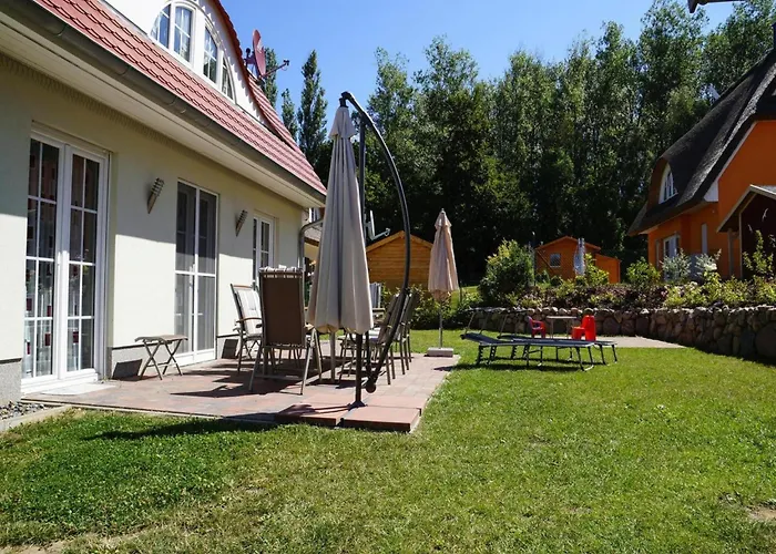 House Nightingale, Prázdninový dům Glowe