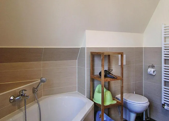 Prázdninový dům House Nightingale, Glowe